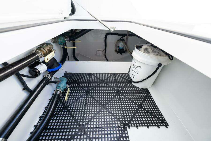 42ft Freeman Yacht For Sale