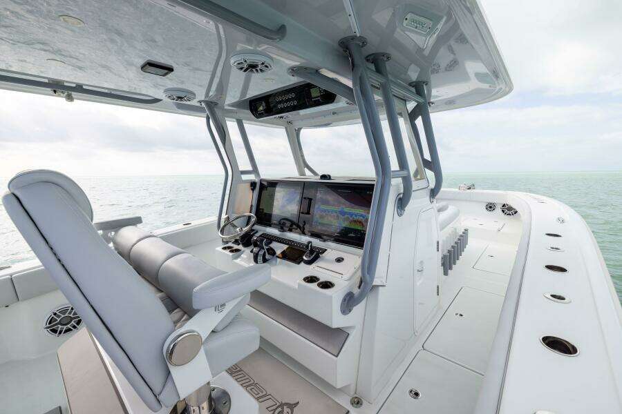 42ft Freeman Yacht For Sale