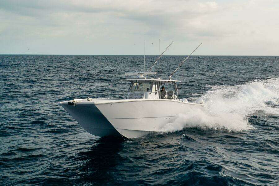 42ft Freeman Yacht For Sale