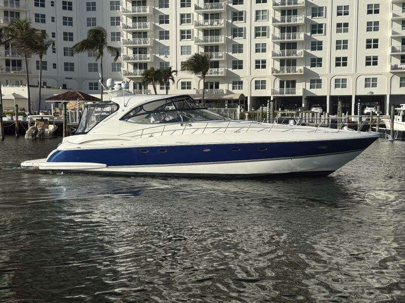56ft Cruisers Yachts Yacht For Sale