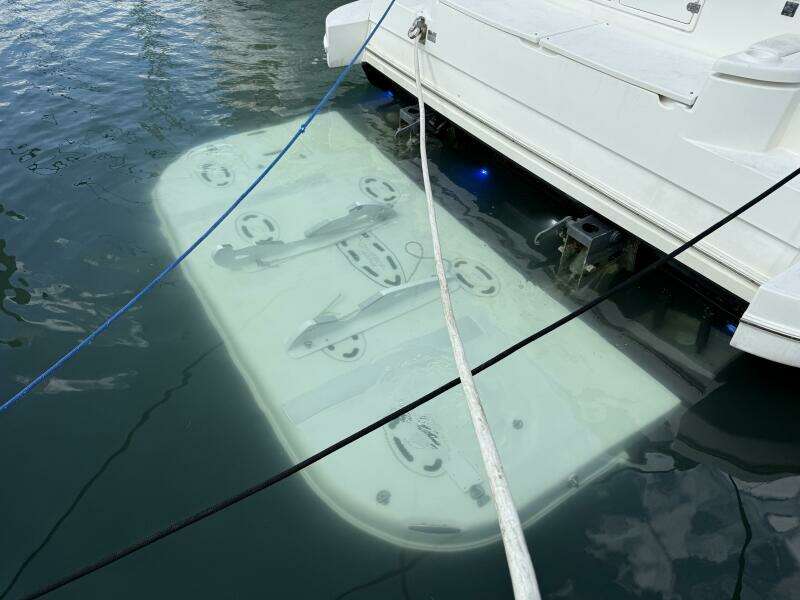 56ft Cruisers Yachts Yacht For Sale