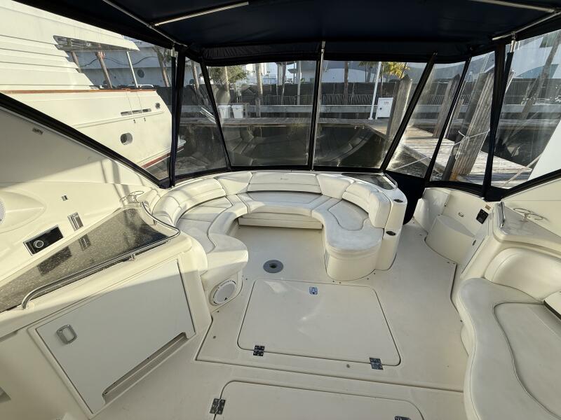 56' 2007 Cruisers Yachts 560 Express