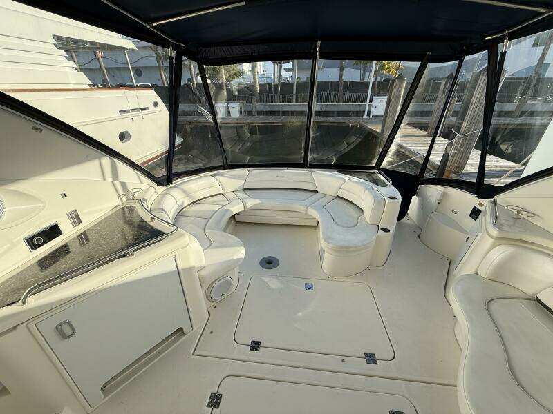 56ft Cruisers Yachts Yacht For Sale