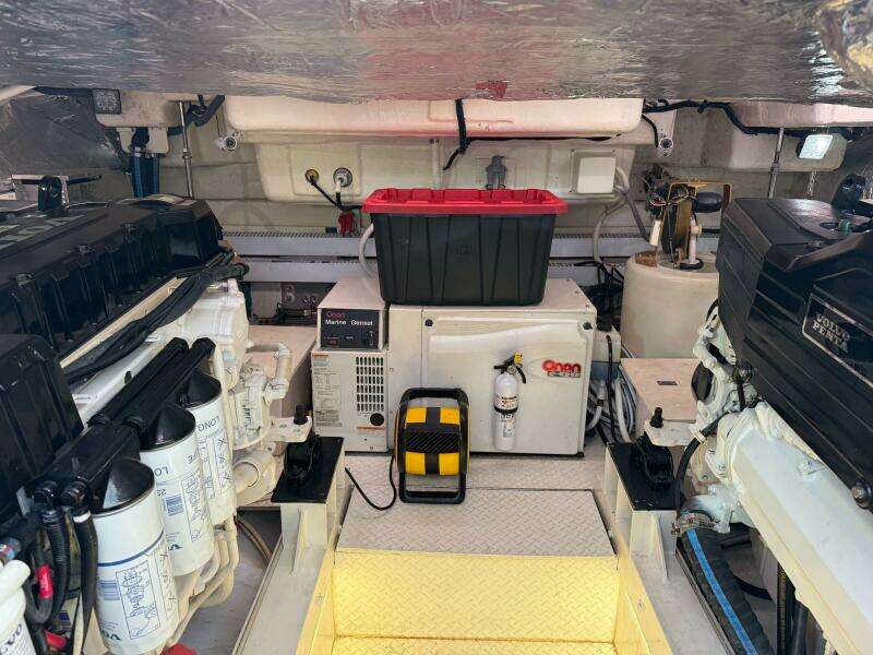 56ft Cruisers Yachts Yacht For Sale