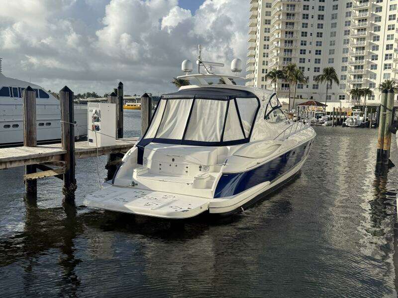 56ft Cruisers Yachts Yacht For Sale