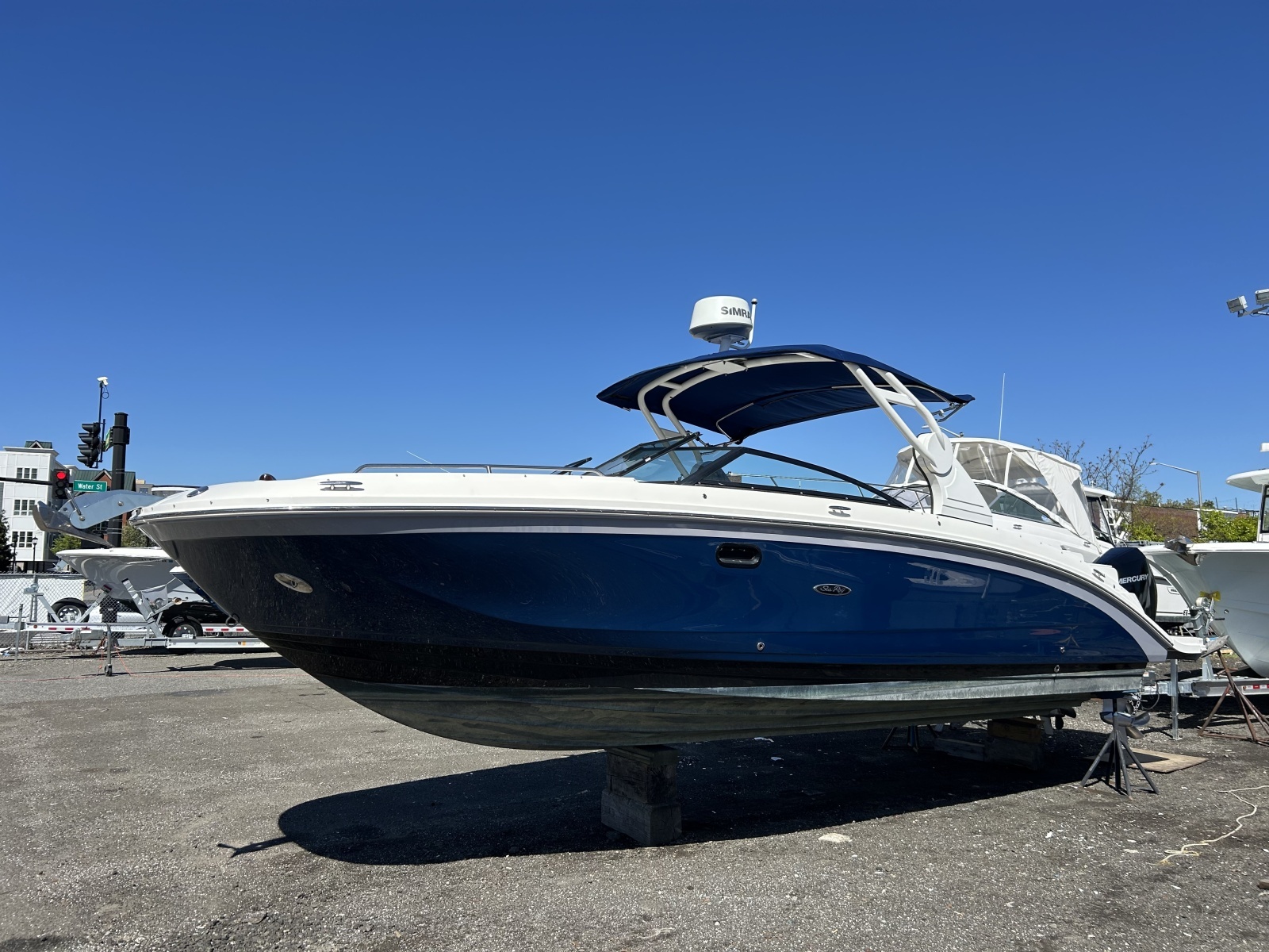 2018 Sea Ray SDX 290 Outboard