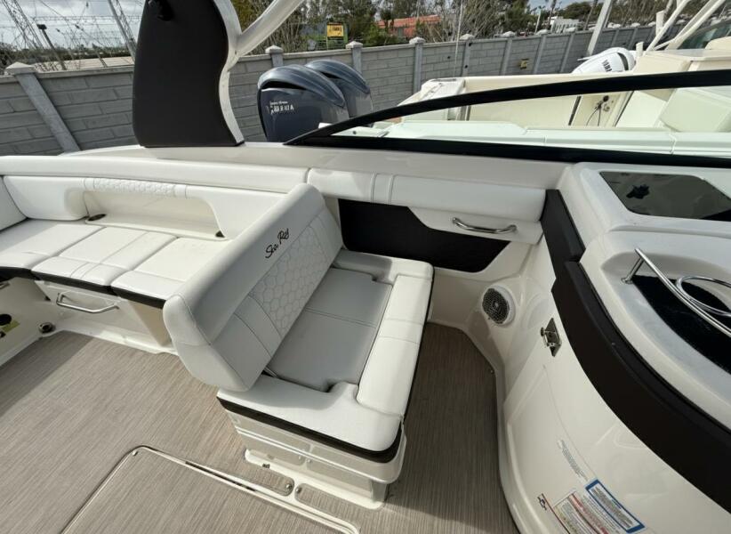 29' 2018 Sea Ray SDX 290 Outboard