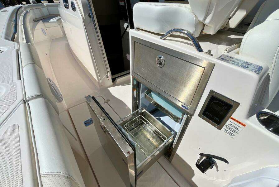 Pursuit 38 - PERSEVERANCE - Refrigerator 