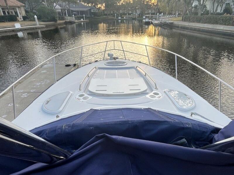 33' 2018 Monterey 335 Sport Yacht