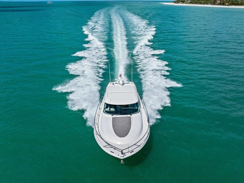 44' 2018 Tiara Yachts C44