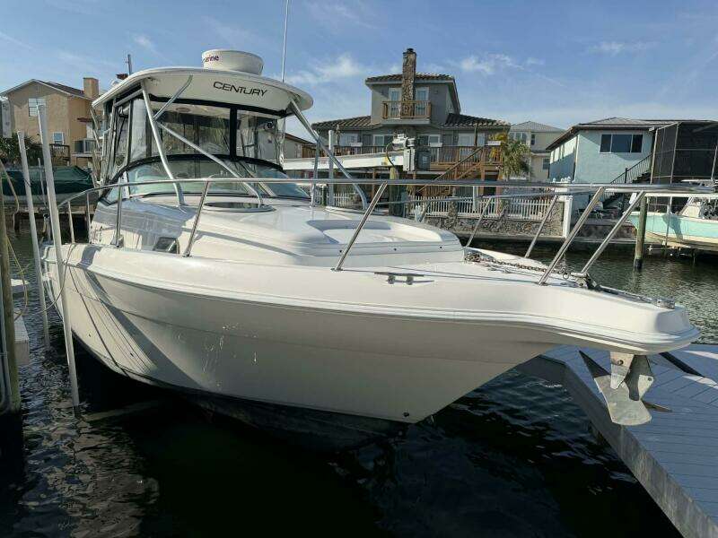 RUTHIE B 32ft Century Yacht For Sale