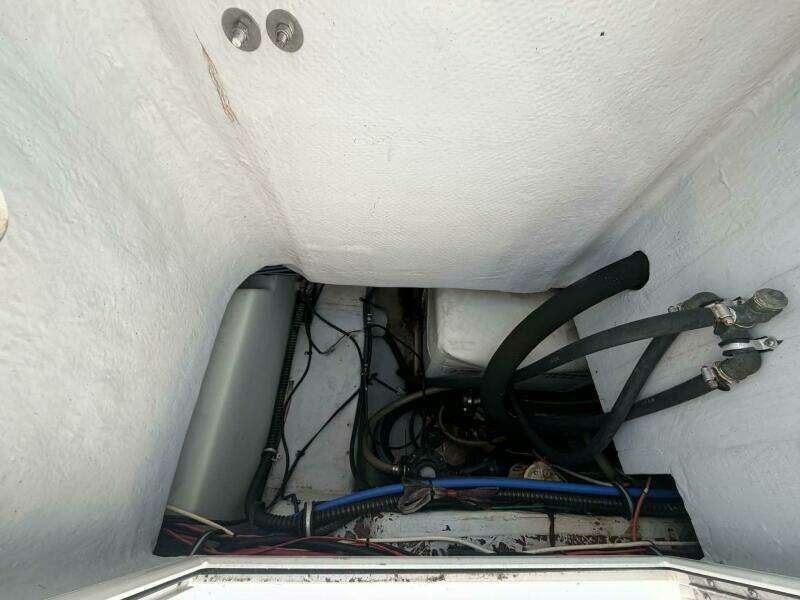 RUTHIE B 32ft Century Yacht For Sale