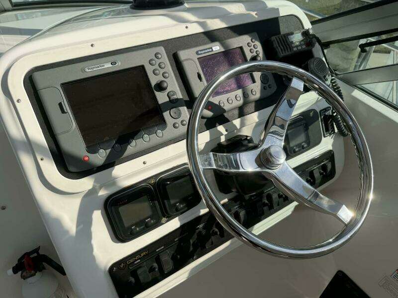 RUTHIE B 32ft Century Yacht For Sale