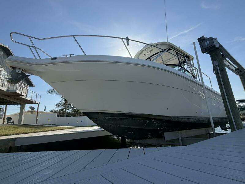 RUTHIE B 32ft Century Yacht For Sale
