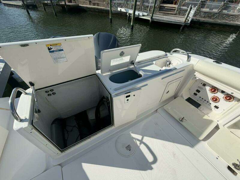 RUTHIE B 32ft Century Yacht For Sale