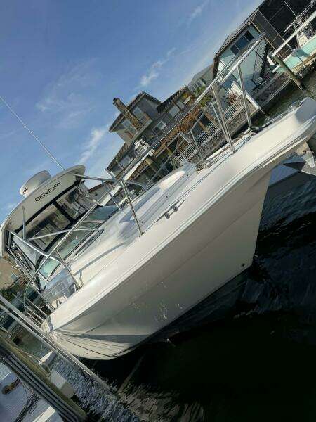 RUTHIE B 32ft Century Yacht For Sale