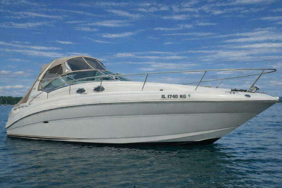 32ft Sea Ray Yacht For Sale