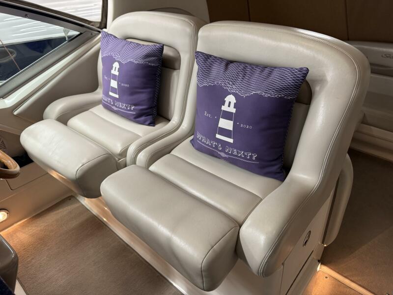 32' 2002 Sea Ray 320 Sundancer