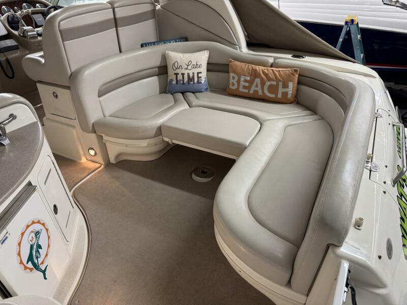 32' 2002 Sea Ray 320 Sundancer