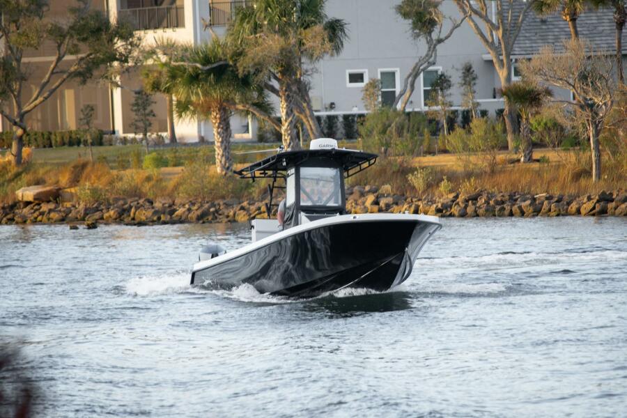 29' 2005 SeaVee 290B