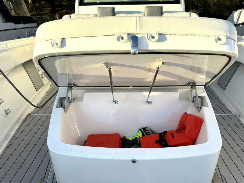 FANSEA PANTZ 39ft HCB Yacht For Sale