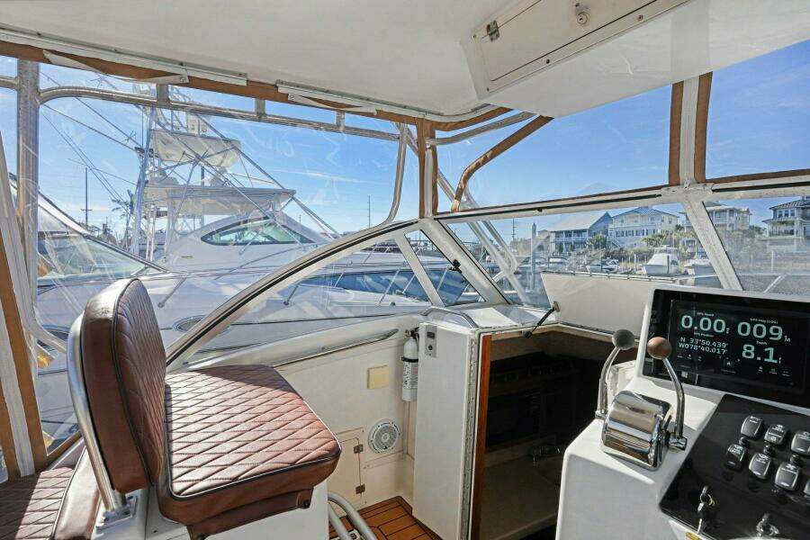Leatherback 27ft Albemarle Yacht For Sale