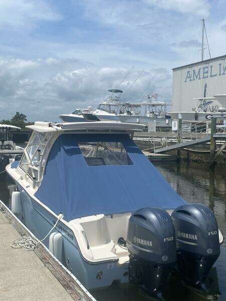 27ft Grady White Yacht For Sale