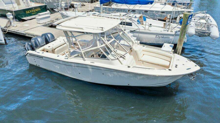27ft Grady White Yacht For Sale