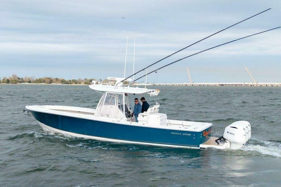 34' 2018 Regulator 34 SS