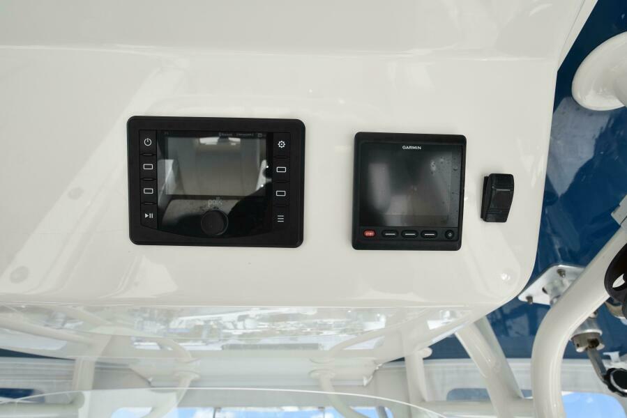 34' 2018 Regulator 34 SS