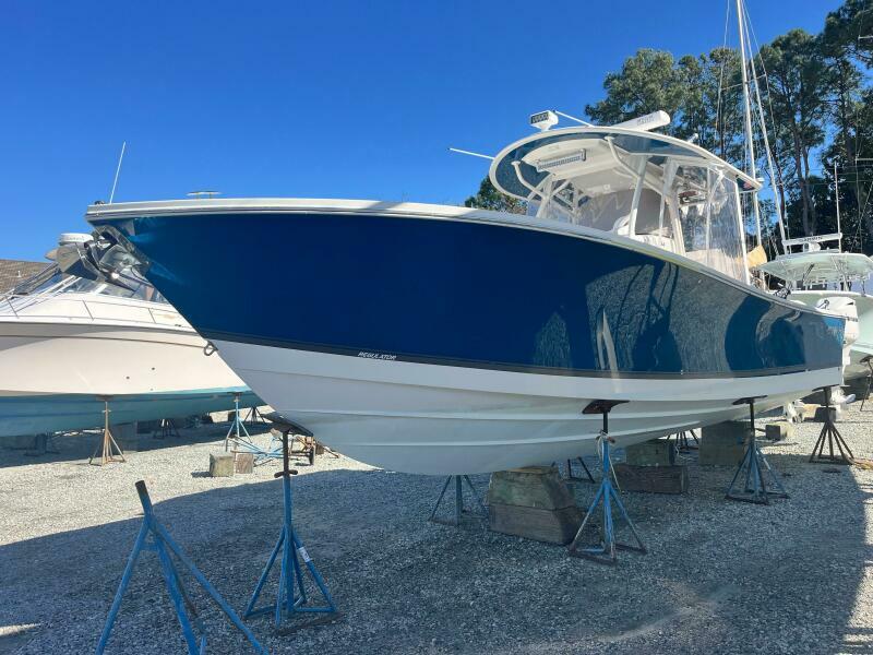 34' 2018 Regulator 34 SS