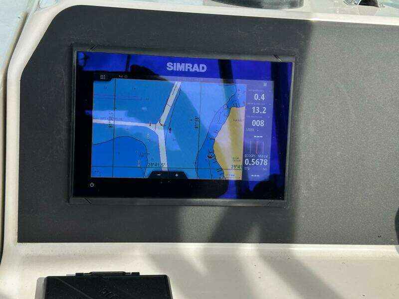 24ft Robalo Yacht For Sale