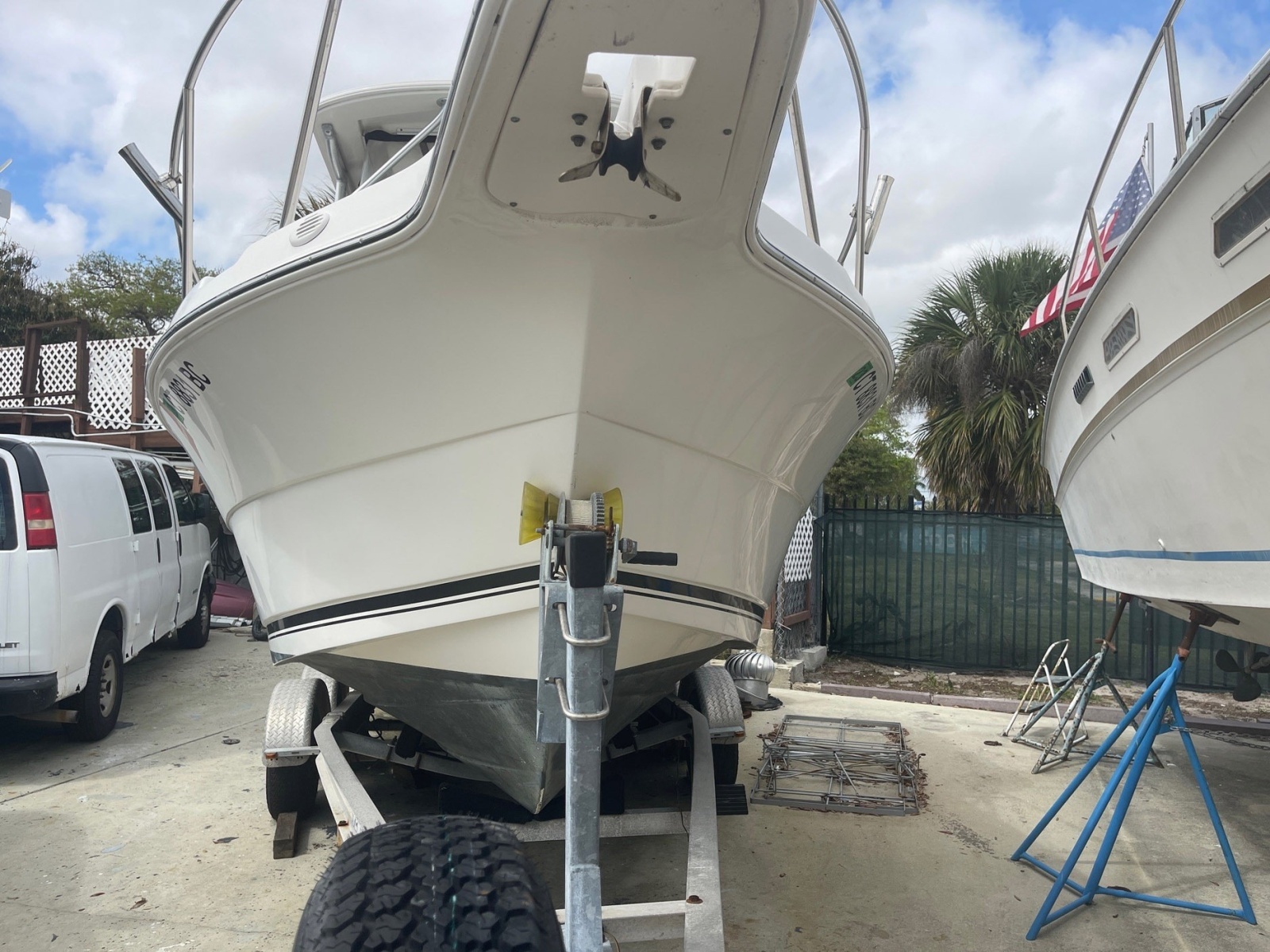 24ft Robalo Yacht For Sale