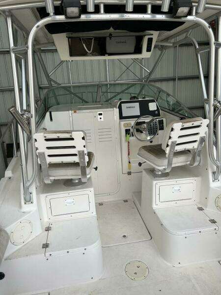 24ft Robalo Yacht For Sale