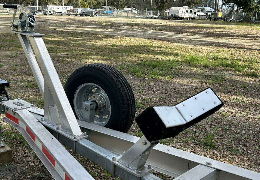 24ft Robalo Yacht For Sale