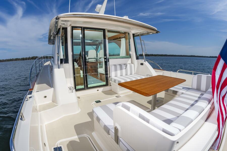 45' 2025 Sabre 45 SE