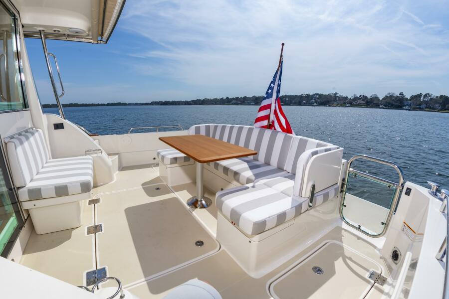 45' 2025 Sabre 45 SE