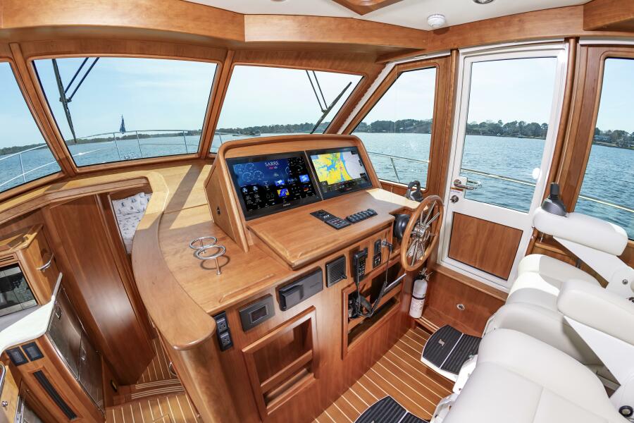 45' 2025 Sabre 45 SE