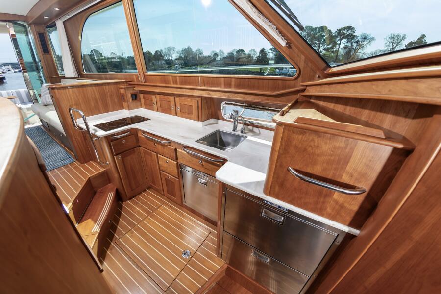 45' 2025 Sabre 45 SE