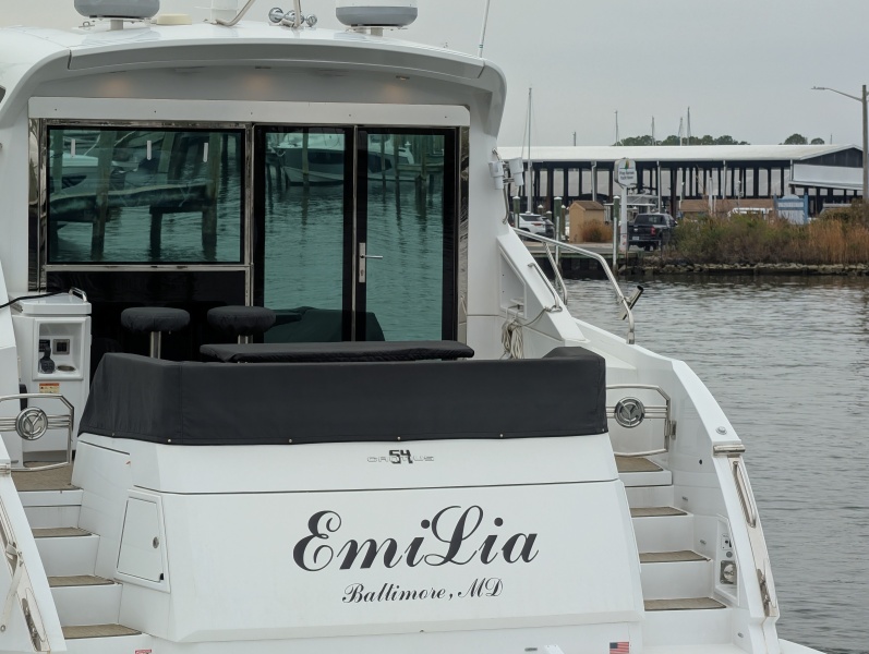 54' 2022 Cruisers Yachts 54 Cantius