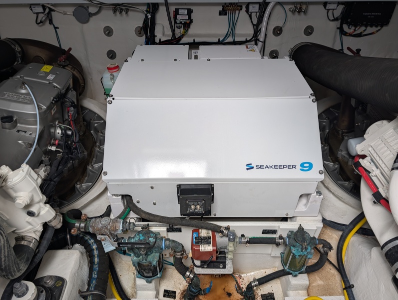 54' 2022 Cruisers Yachts 54 Cantius