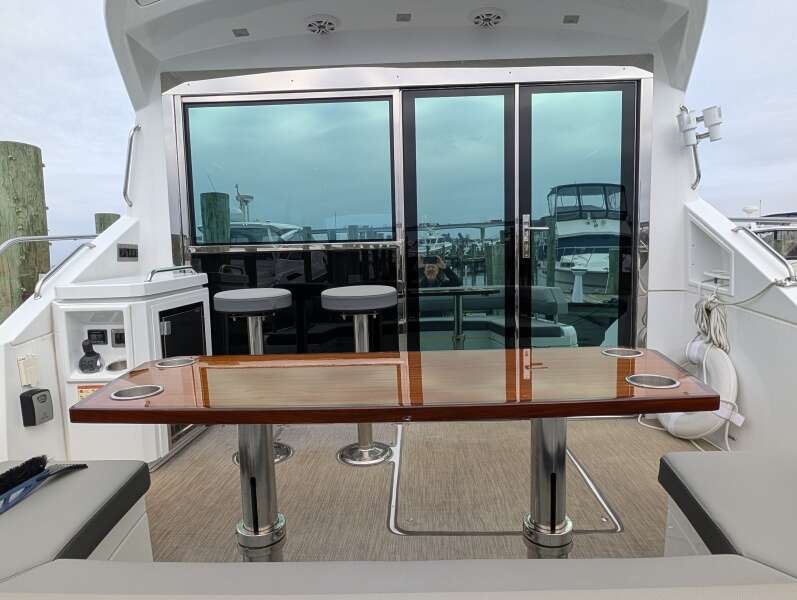 54ft Cruisers Yachts Yacht For Sale