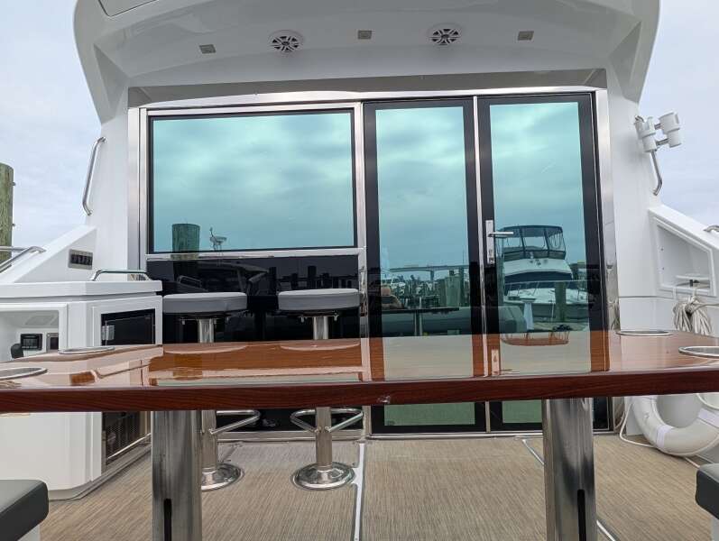 54ft Cruisers Yachts Yacht For Sale