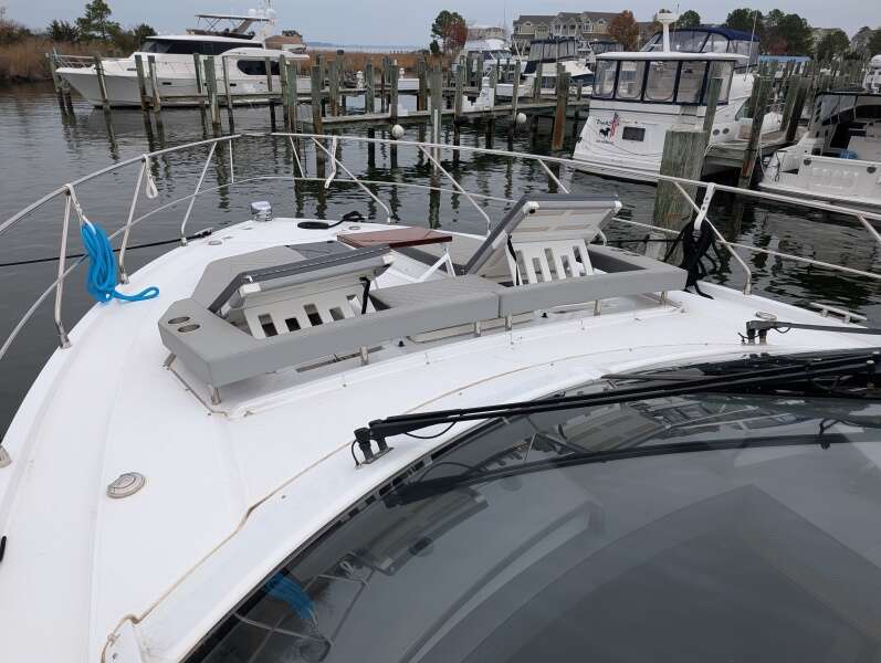 54ft Cruisers Yachts Yacht For Sale