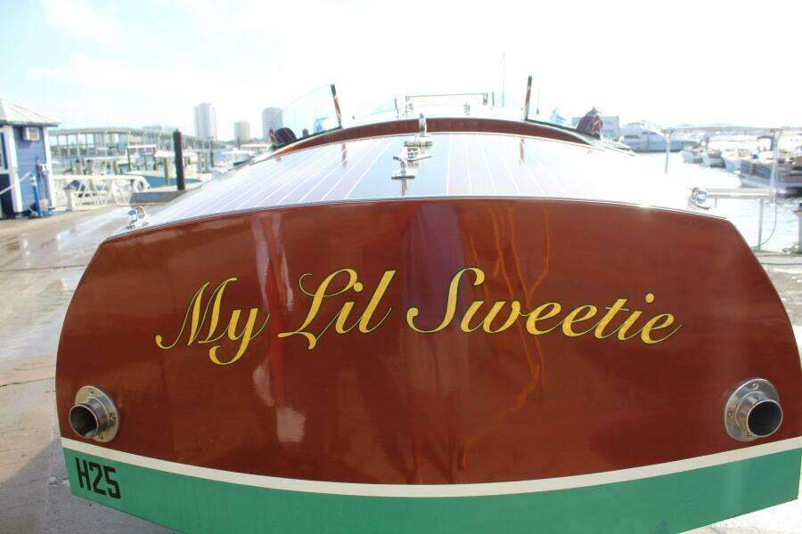 My Lil Sweetie 30ft Hacker Craft Yacht For Sale