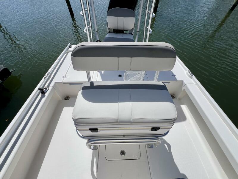 21' 2021 Mako 21 LTS