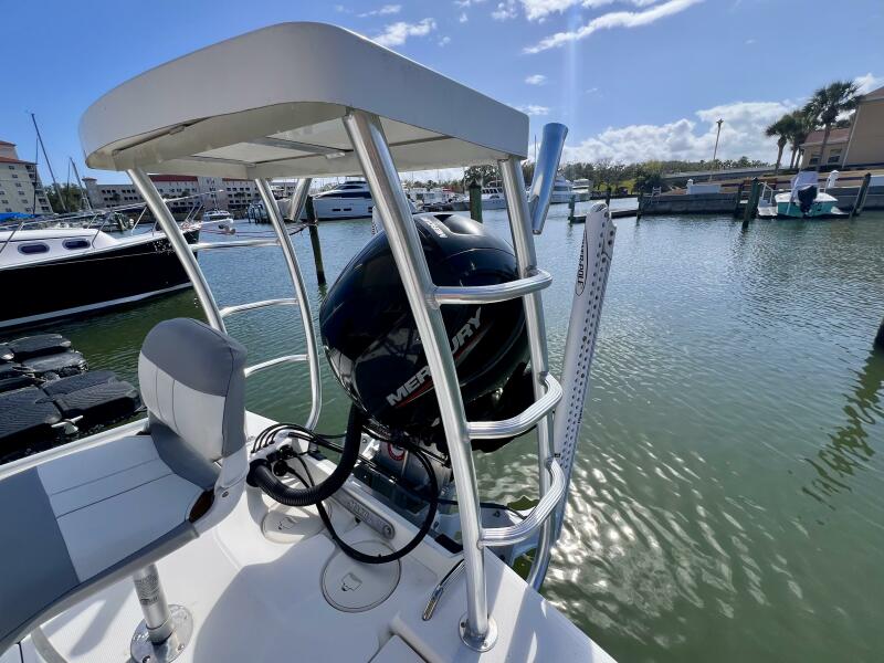 21' 2021 Mako 21 LTS