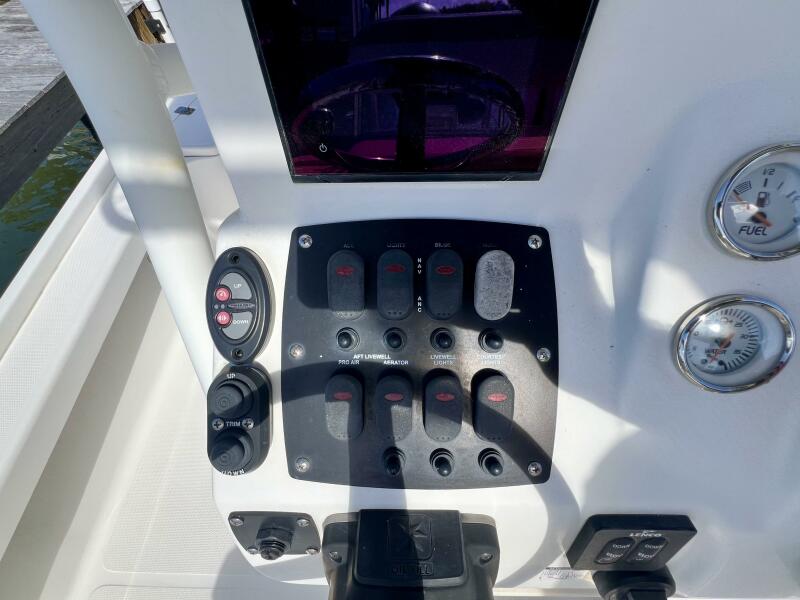 21' 2021 Mako 21 LTS