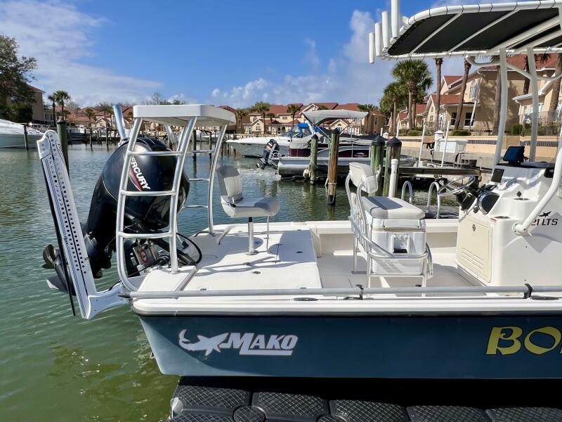 21' 2021 Mako 21 LTS
