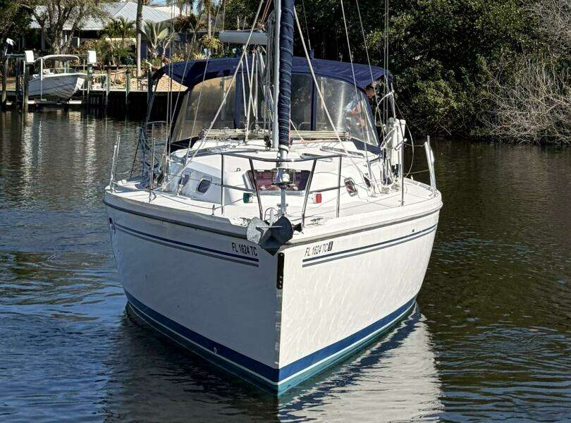 GUINEVERE 36ft Catalina Yacht For Sale
